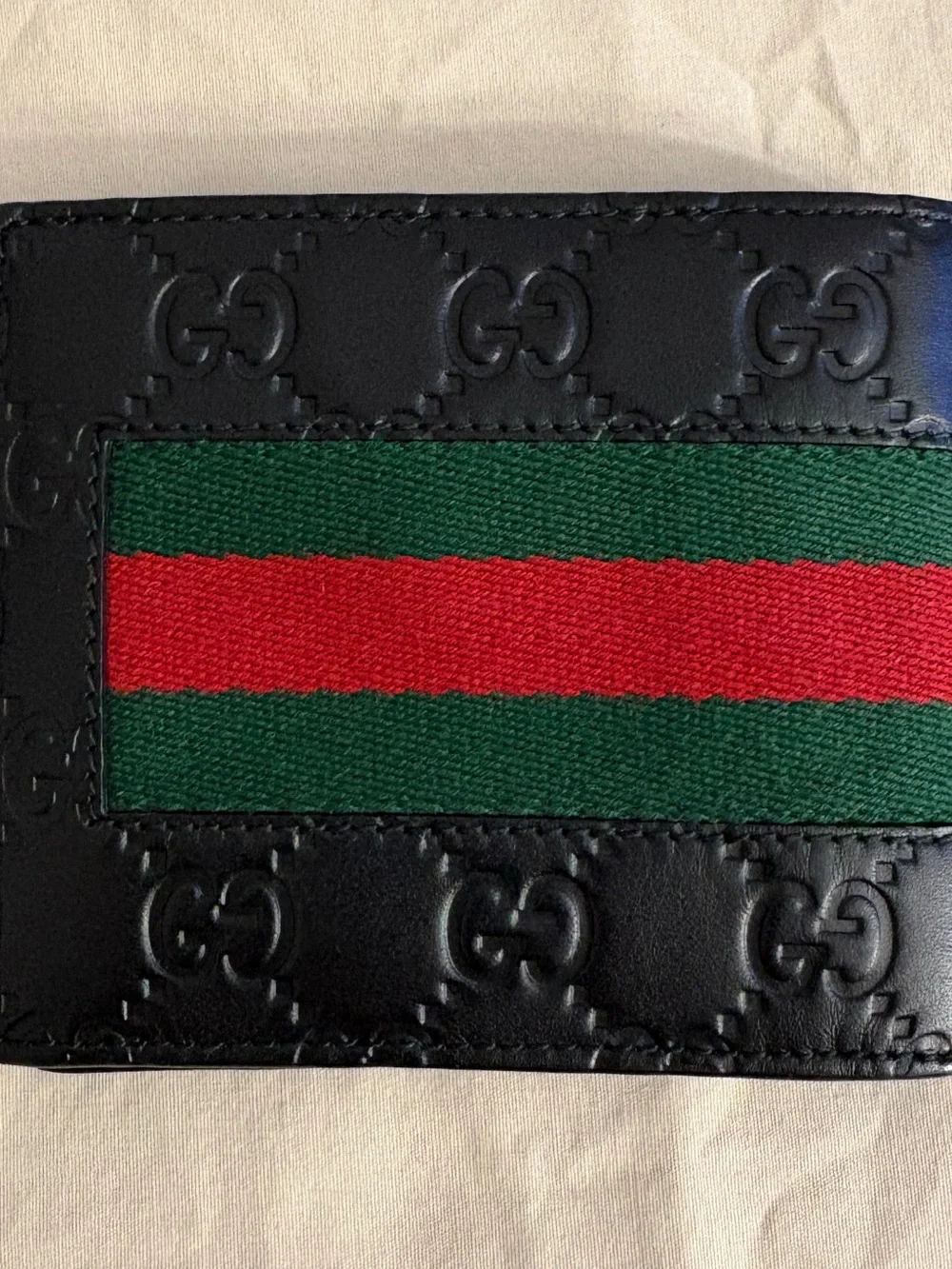 Gucci authentic bifold
